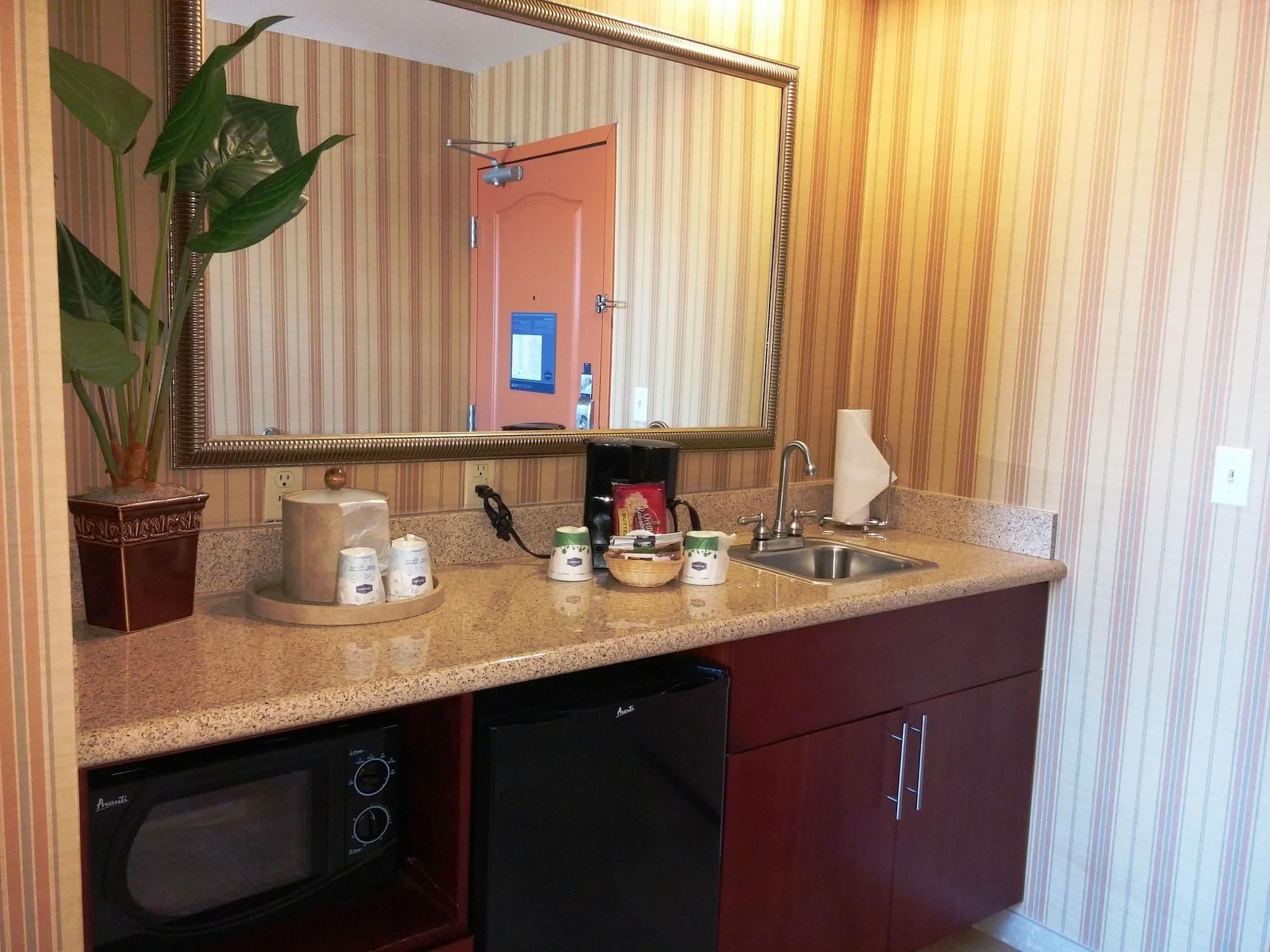 Hampton Inn & Suites Albuquerque-Coors Road Екстер'єр фото